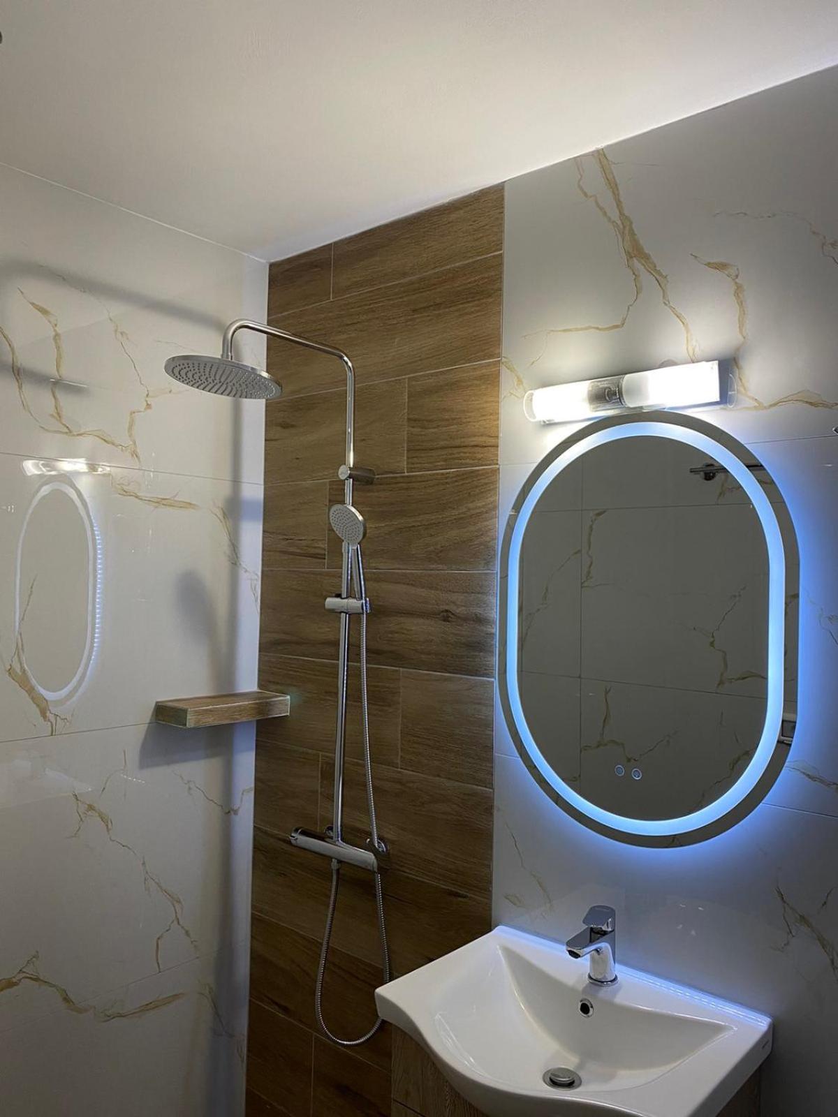 Rentrooms Geni Ksamil Exteriér fotografie